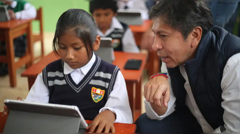 Más de 55 mil arequipeños de zonas rurales ya cuentan con acceso a internet 4G