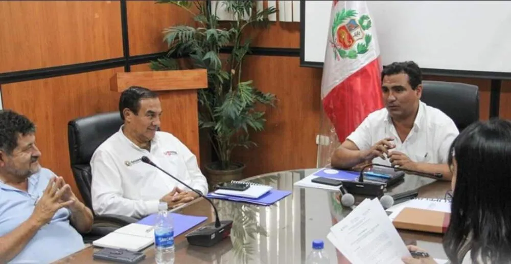 El gobernador de Piura promueve la creación de un Centro de Investigación Acuícola para la región