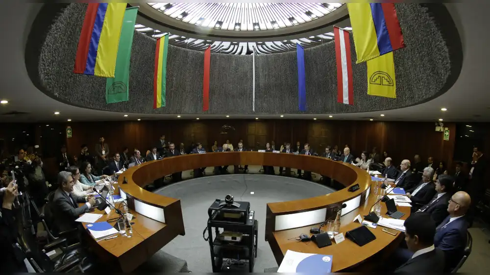 Expertos en desarrollo sostenible y silvicultura se reúnen para fortalecer el marco normativo de la reforestación.