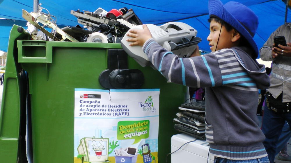 Perú eleva cifra de residuos electrónicos que son valorizados