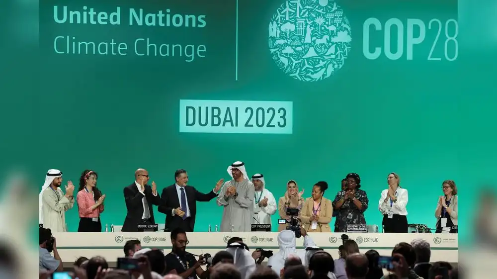 COP28: Países miembros logran acuerdo sobre combustibles fósiles