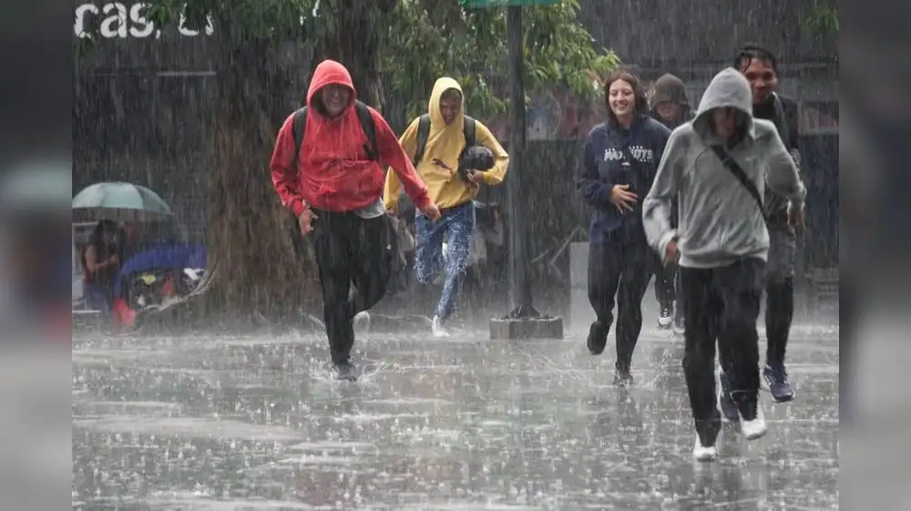 Calentamiento global "duplicó" probabilidades de lluvias extremas