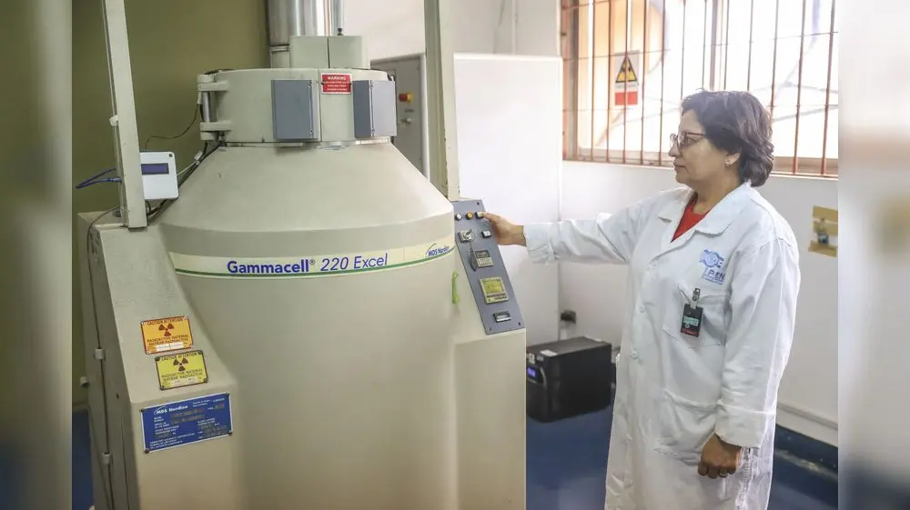 Científicos utilizan energía nuclear para alargar vida de alimentos