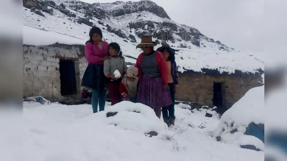 Perú alista emergencia por nevadas y granizadas