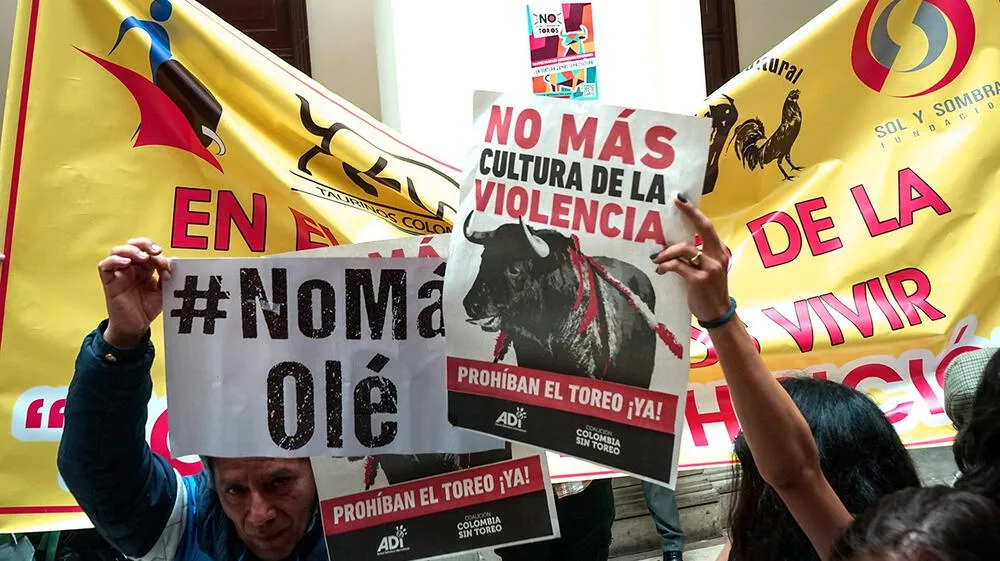 Colombia prohíbe definitivamente las corridas de toros