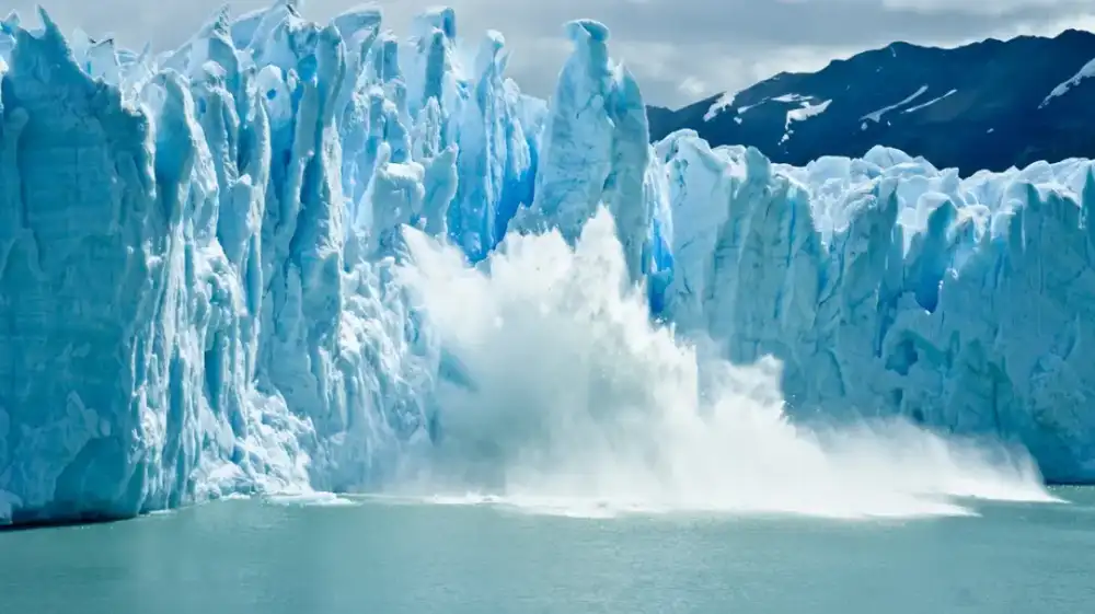 Antártida: Enorme glaciar colapsa en apenas dos meses