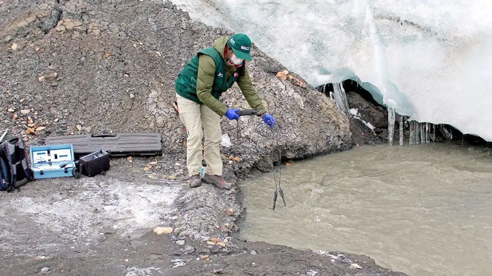 Hallan cenizas de incendios forestales en varios glaciares del Cusco