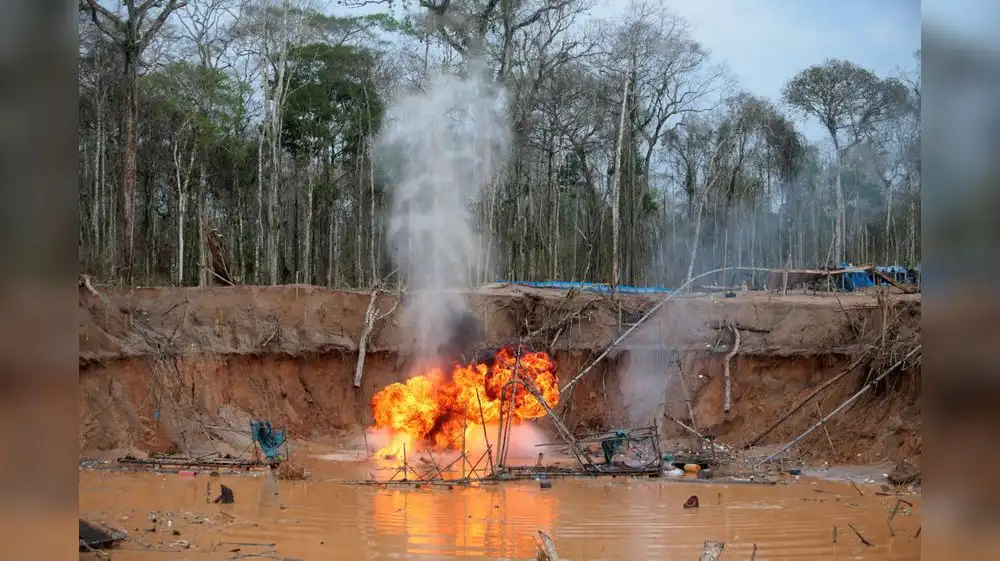 Ejecutan operativo contra minería ilegal en Madre de Dios
