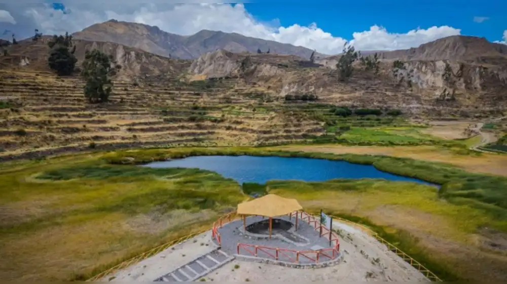 Inauguran nueva infraestructura turística en Laguna Siete Colores