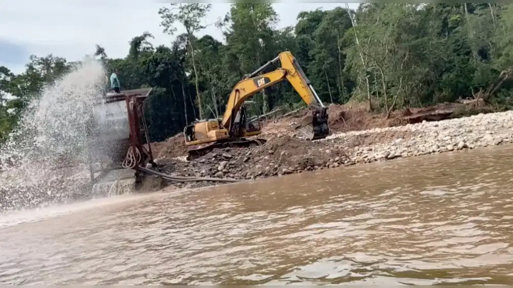 Ecuador suspende la minería en provincia amazónica de Napo