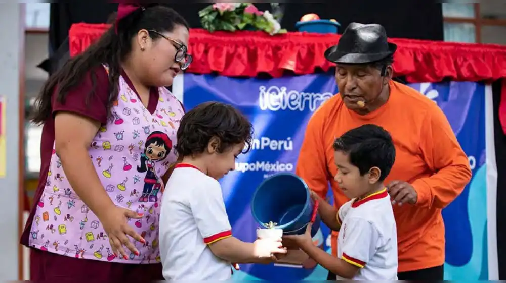 Moquegua: Capacitan sobre uso responsable del agua en colegios de Ilo