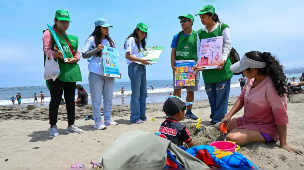 Barranco: Lanzan campaña de conciencia ambiental en playa Los Yuyos