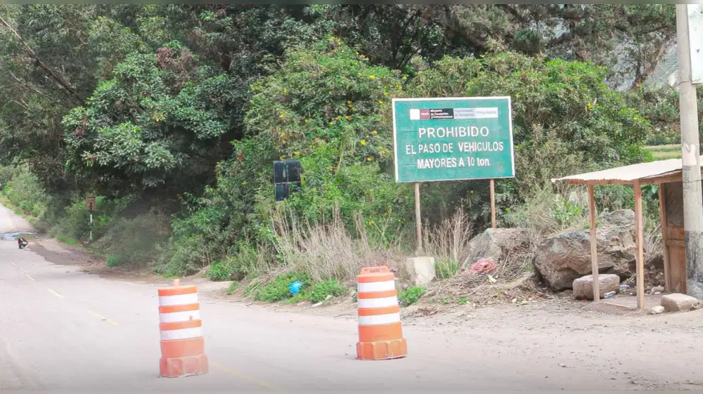 Restringen acceso de camiones a la ciudad de Ollantaytambo