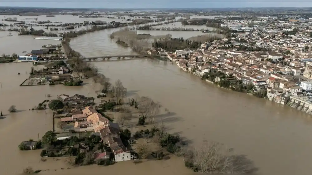 Francia registra 35 días consecutivos de lluvias
