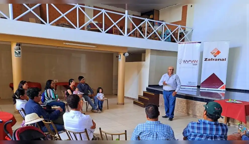 Capacitan a emprendedores de Majes El Pedregal para optimizar sus negocios Capacitan a emprendedores de Majes El Pedregal para optimizar sus negocios