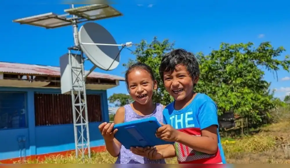Comunidades de Purús tendrán acceso a internet satelital a través de “Conecta Selva” Comunidades de Purús tendrán acceso a internet satelital a través de “Conecta Selva”