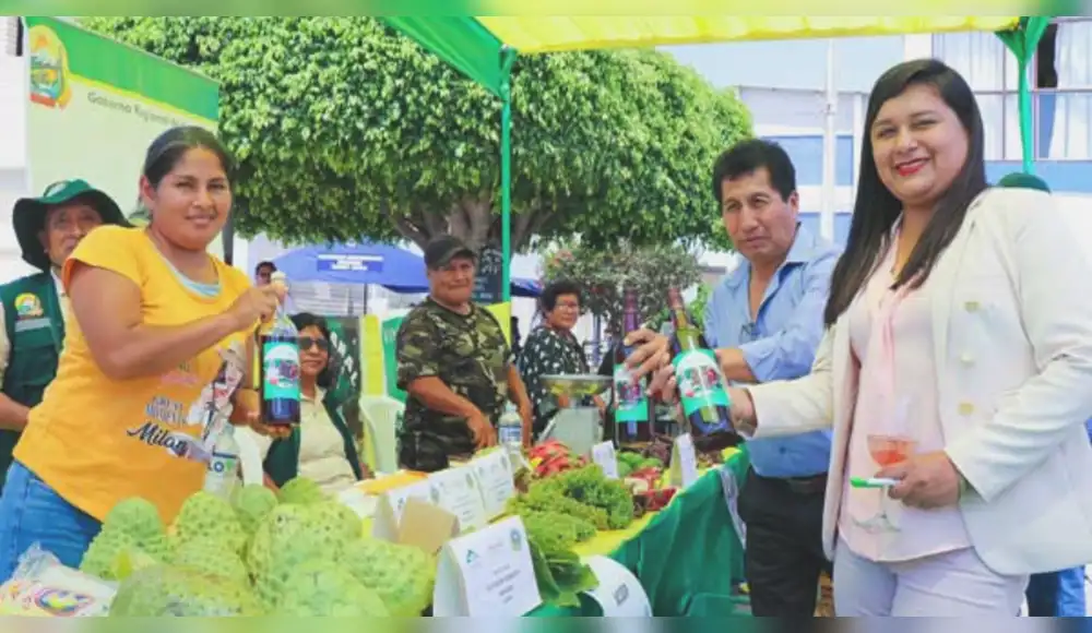 Antamina se suma a los esfuerzos por una agricultura sostenible en Huarmey Antamina se suma a los esfuerzos por una agricultura sostenible en Huarmey