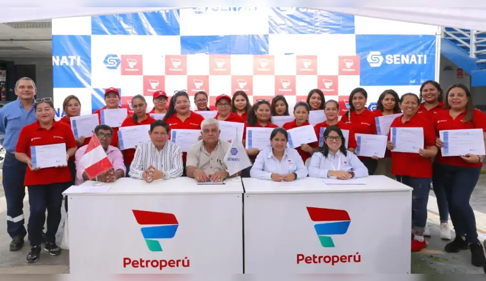 Mujeres talareñas concluyen con éxito taller de capacitación Mujeres talareñas concluyen con éxito taller de capacitación