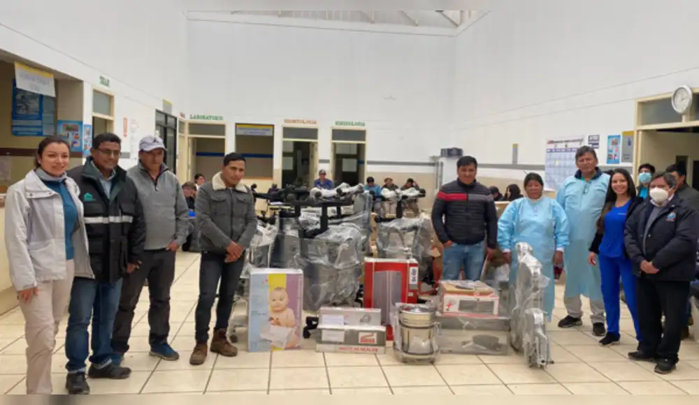 Antamina dona equipos médicos a la comunidad de Santa Cruz de Pichiu Antamina dona equipos médicos a la comunidad de Santa Cruz de Pichiu