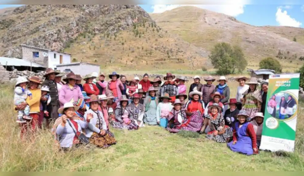 MINEM clausura con éxito edición XIV del programa Mujeres Mágicas desarrollado en Cusco MINEM clausura con éxito edición XIV del programa Mujeres Mágicas desarrollado en Cusco