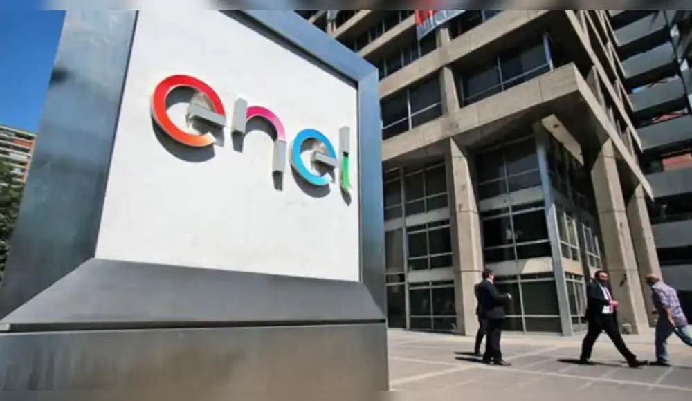 ENEL promueve la conservación del medio ambiente mediante el reutilización de más de 100 toneladas de materiales ENEL promueve la conservación del medio ambiente mediante el reutilización de más de 100 toneladas de materiales