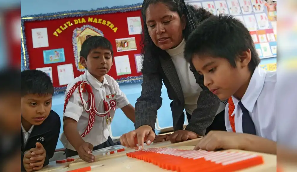 Día del maestro: más de medio millón de educadores celebran su día Día del maestro: más de medio millón de educadores celebran su día