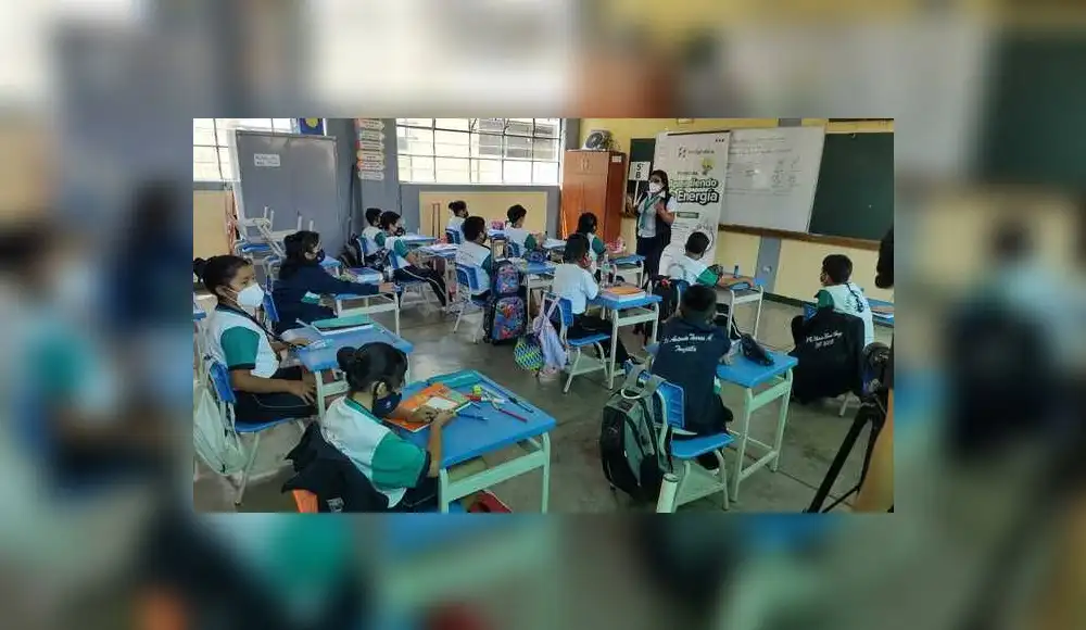 2,500 estudiantes aprenden prevención de riesgos eléctricos en Perú 2,500 estudiantes aprenden prevención de riesgos eléctricos en Perú