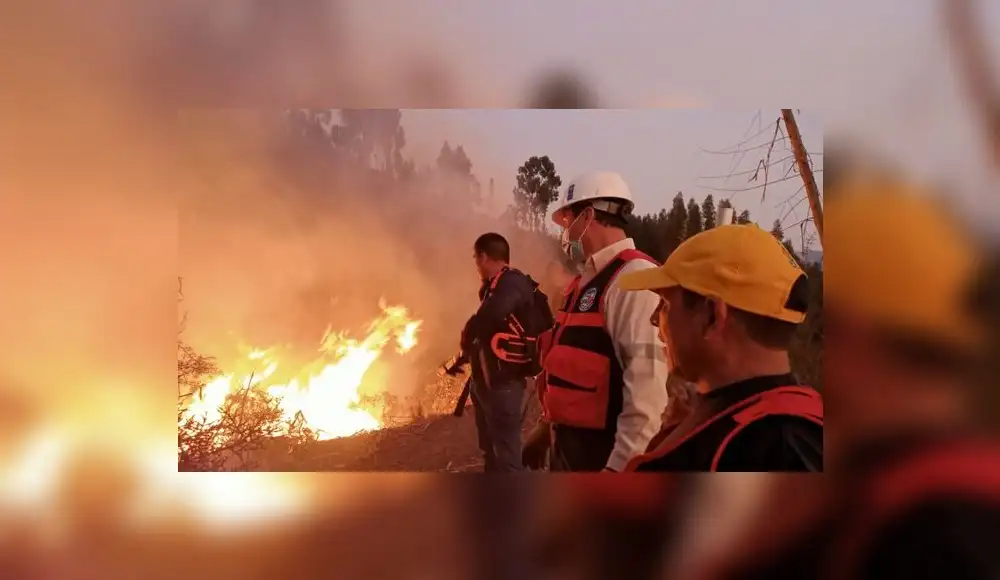 Incendios forestales continúan acechando a Cusco Incendios forestales continúan acechando a Cusco