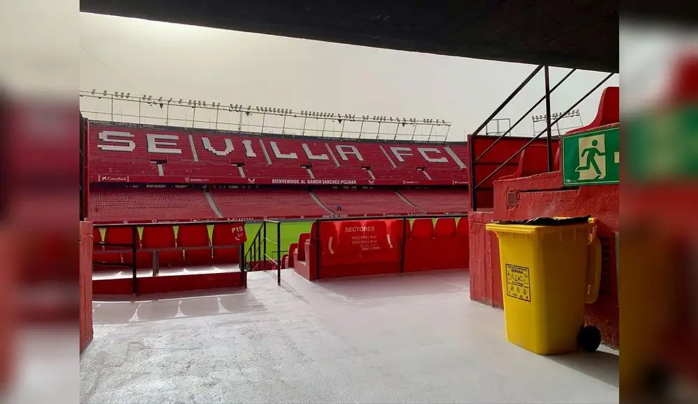 Liga española de fútbol fortalece su sistema de reciclaje Liga española de fútbol fortalece su sistema de reciclaje