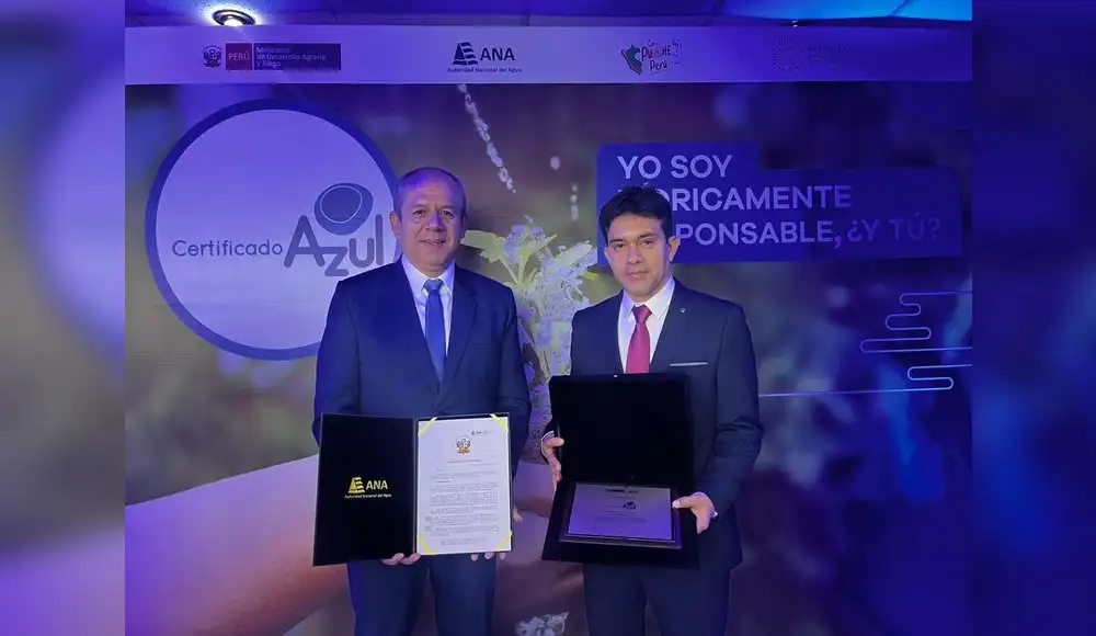 ANA entrega primer Certificado Azul a SIDERPERU ANA entrega primer Certificado Azul a SIDERPERU