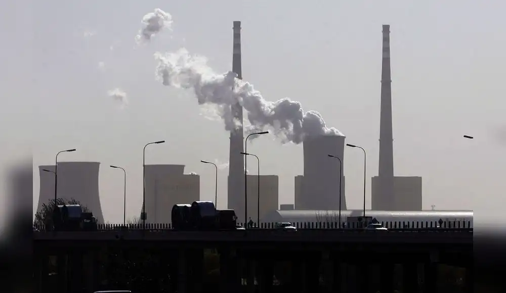 Emisiones de C02 de combustibles fósiles cayeron un 8 % en la UE Emisiones de C02 de combustibles fósiles cayeron un 8 % en la UE