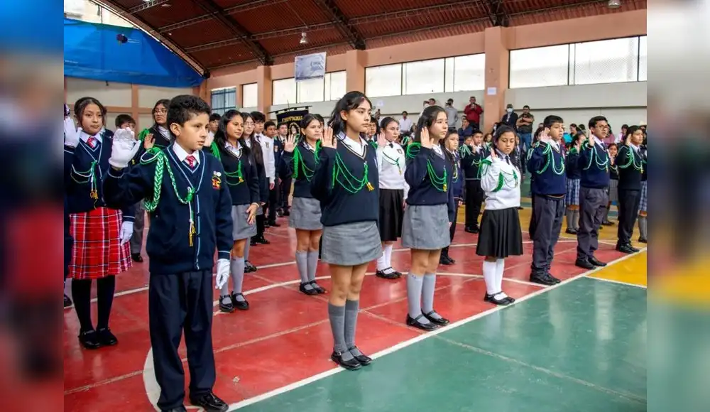 Escolares de Cajamarca juran como promotores ambientales Escolares de Cajamarca juran como promotores ambientales