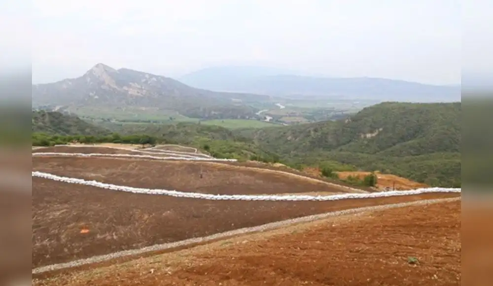 Perú recupera terrenos contaminados por los residuos sólidos Perú recupera terrenos contaminados por los residuos sólidos