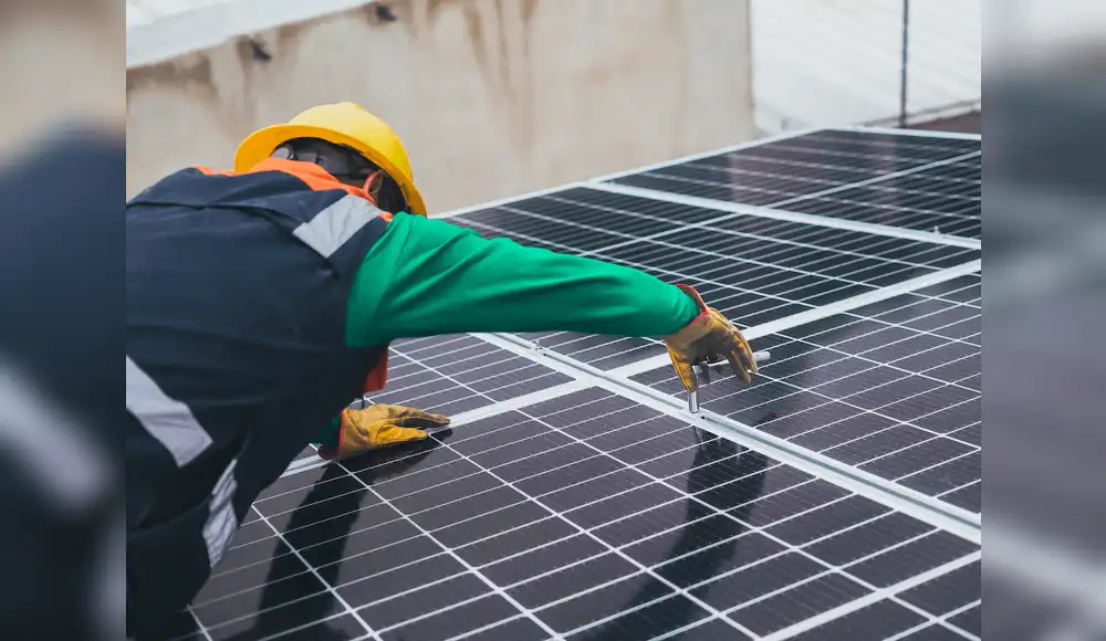 Científicos peruanos desarrollan paneles solares a base de cobre Científicos peruanos desarrollan paneles solares a base de cobre