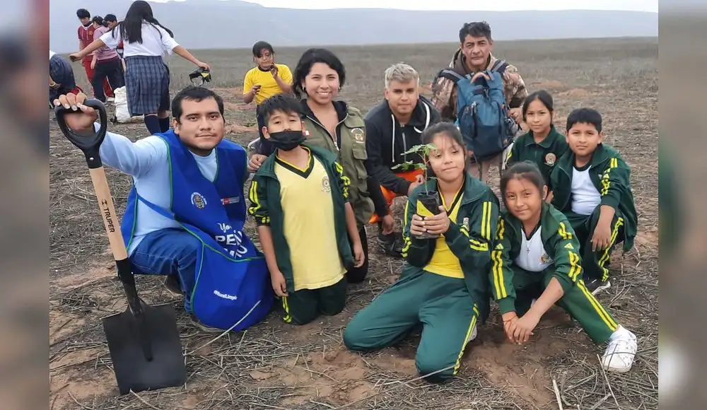 Grupo de 56,000 colegios impulsan transformación ambiental en Perú Grupo de 56,000 colegios impulsan transformación ambiental en Perú