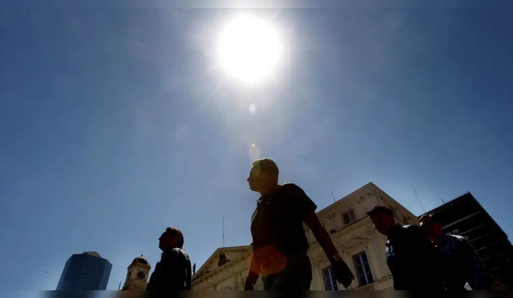 Radiación UV alcanzará niveles “extremadamente altos” en Perú Radiación UV alcanzará niveles “extremadamente altos” en Perú