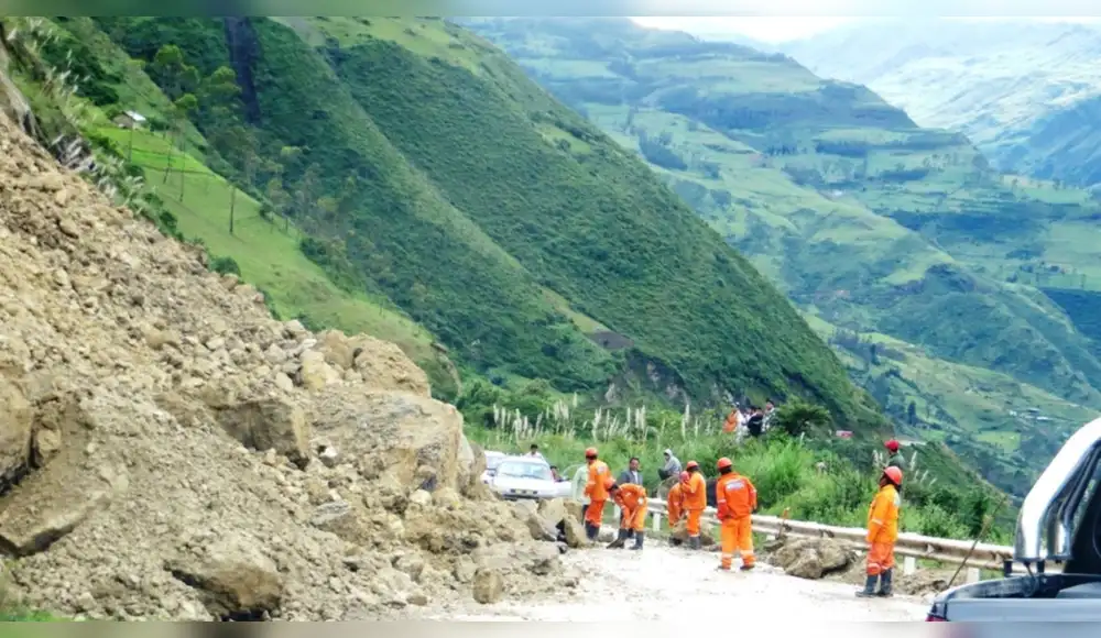 Detectan peligro geológico muy alto en localidad de Cajamarca Detectan peligro geológico muy alto en localidad de Cajamarca