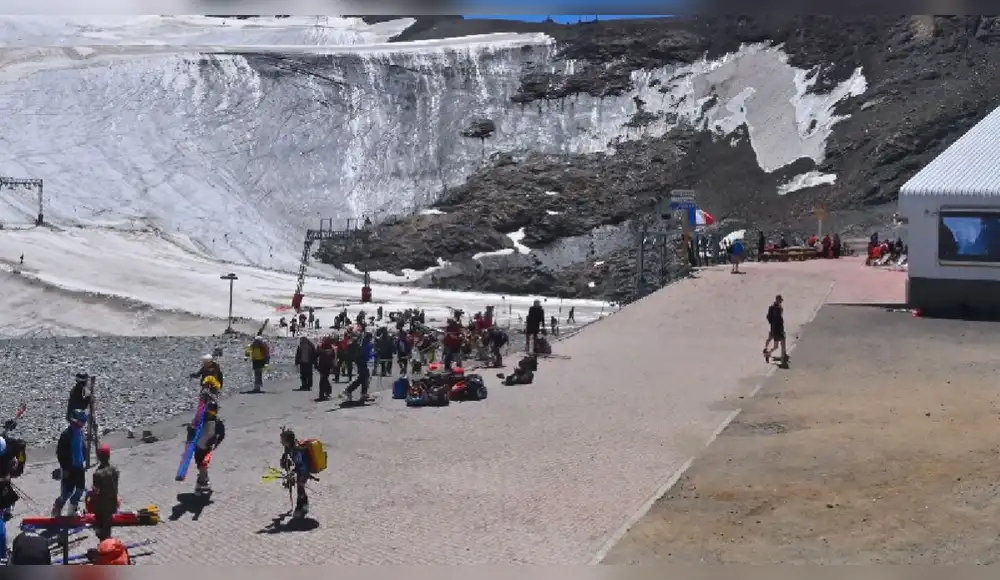 Esquiadores olímpicos advierten retroceso de los glaciares Esquiadores olímpicos advierten retroceso de los glaciares