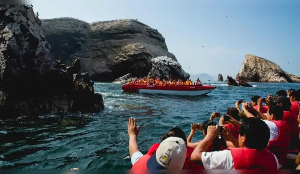 Paracas: Suspenden visitas a Islas Ballestas por oleajes anómalos Paracas: Suspenden visitas a Islas Ballestas por oleajes anómalos