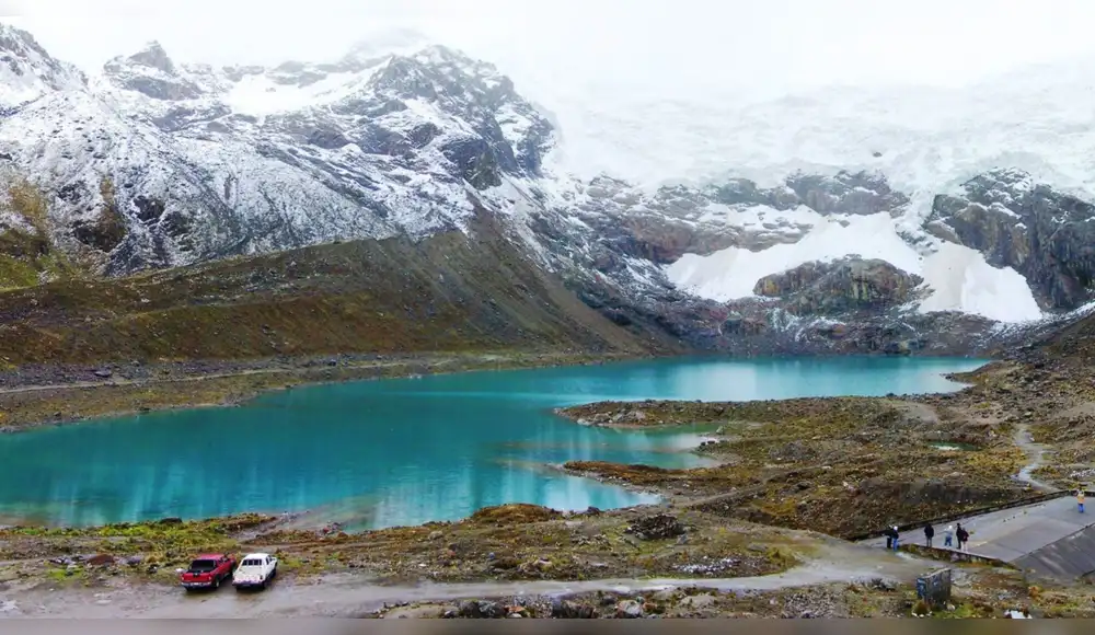 Lanzan alerta por posible desprendimiento de glaciar Huaytapallana