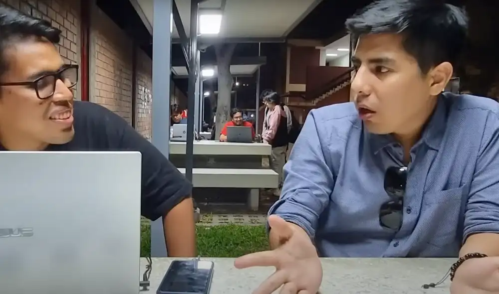 ESTUDIANTES