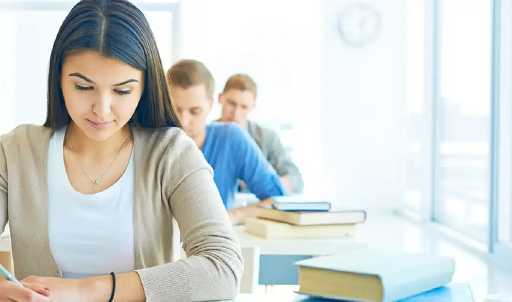 Los test de orientación vocacional y los simuladores de admisión son herramientas valiosas y accesibles para los futuros universitarios. Foto: difusión test