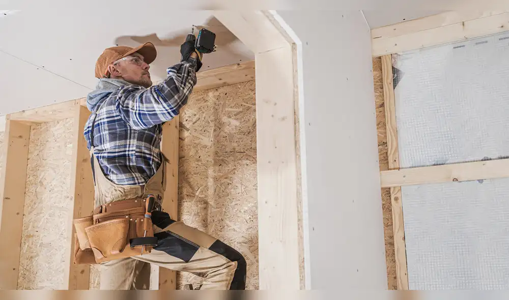 Antes de iniciar cualquier trabajo de remodelación, es fundamental informarse sobre los permisos requeridos en tu localidad. Foto: difusión casa remodelacion