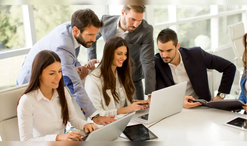 Una segunda especialización puede ser una excelente manera de diversificar tu perfil profesional. MAESTRIA