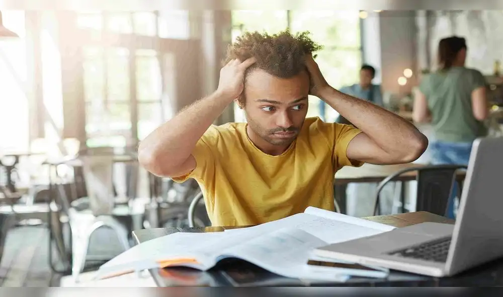 La actitud juega un papelimportante en tu rendimiento académico. universidad