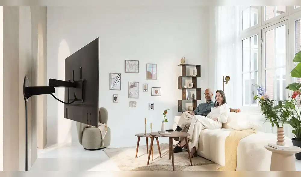 TELEVISOR