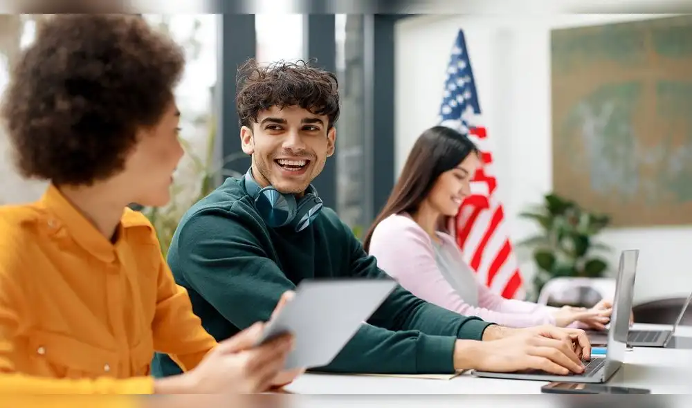 A medida que los estudiantes continúan explorando esta modalidad, es probable que sigan descubriendo nuevas formas de aprovechar al máximo su aprendizaje. EDUCACION