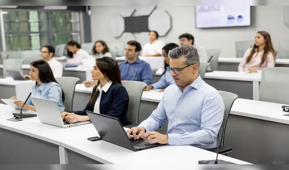 La elección de una especialización debe estar alineada con tus intereses y habilidades. especializacion