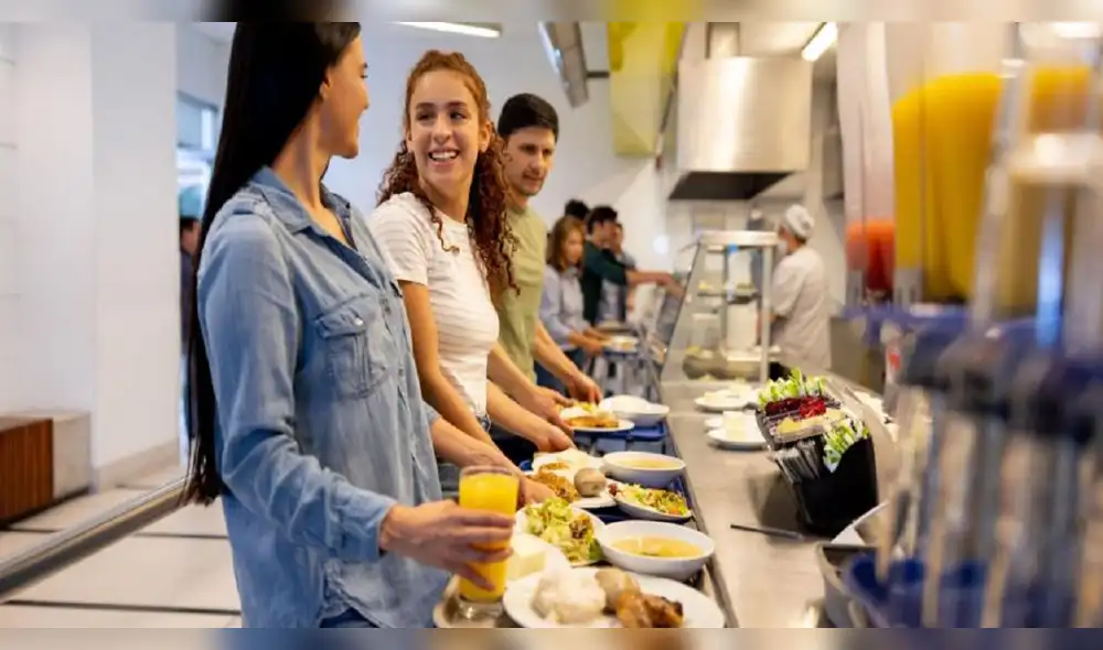 La educación sobre nutrición y la promoción de hábitos saludables deben ser una prioridad para asegurar el bienestar de los estudiantes. MALA ALIMENTACION