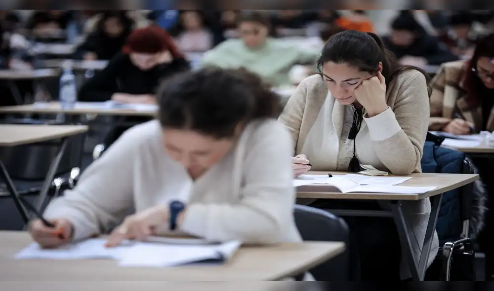 La presentación de documentos es un paso crítico en el proceso de admisión. examen